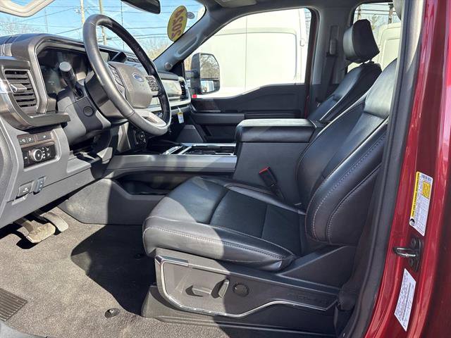 Certified 2024 Ford F250 Lariat w/ Lariat Ultimate Package image 18