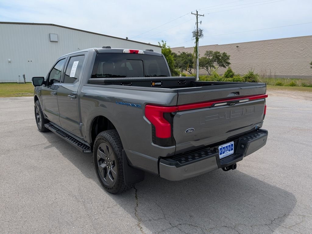 Certified 2023 Ford F150 Lightning Lariat w/ Tow Technology Package AWD/4WD image 4