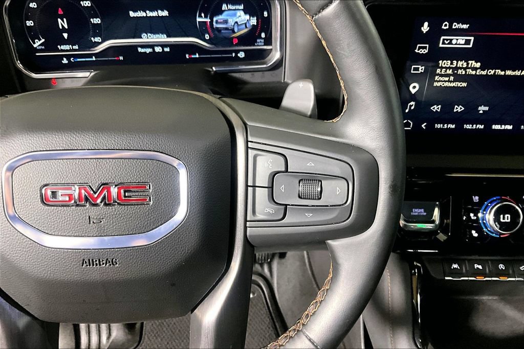 Used 2025 GMC Sierra 1500 AT4 w/ AT4 Premium Package AWD/4WD image 15