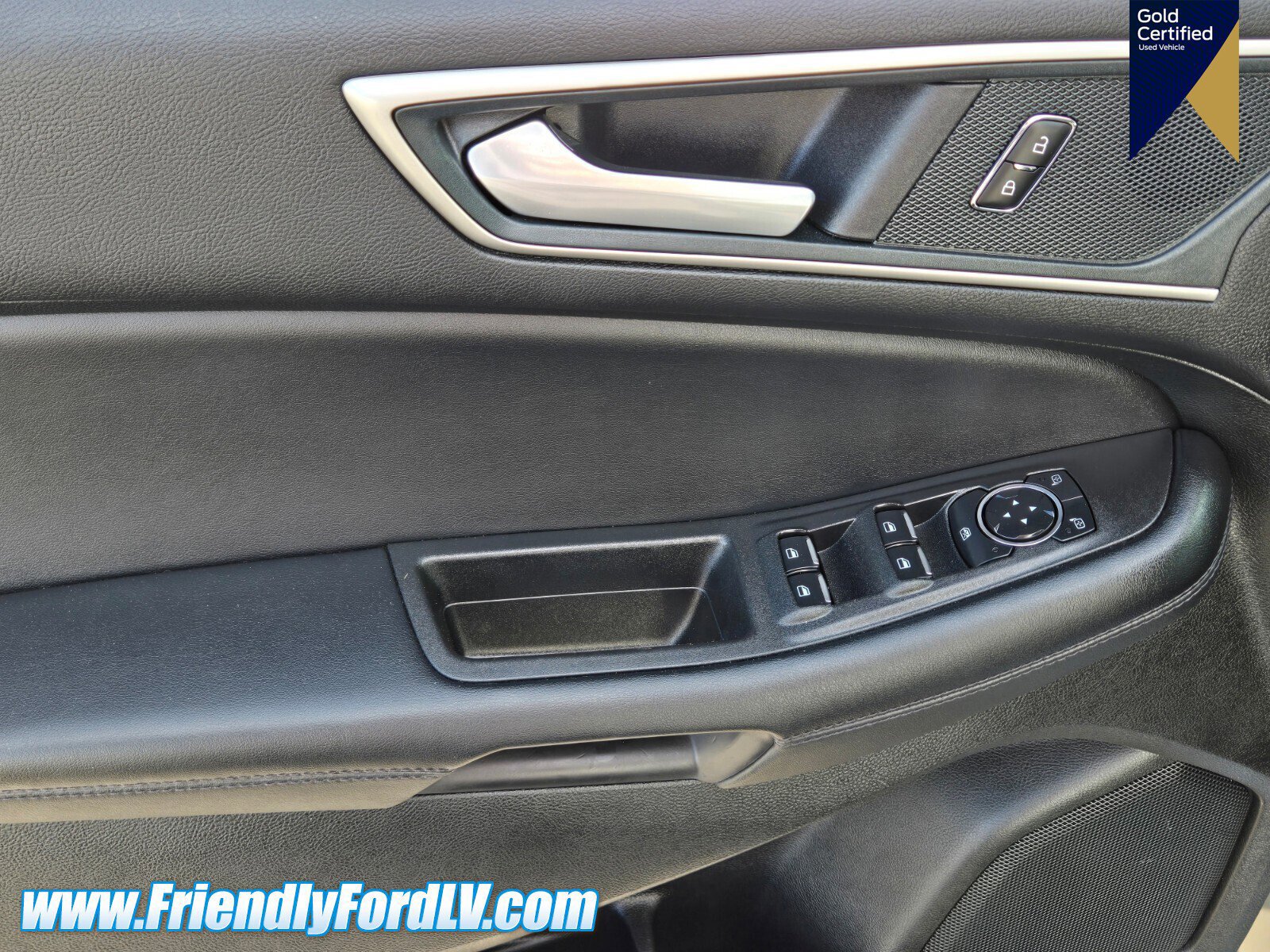 Certified 2024 Ford Edge SEL w/ Convenience Package image 17