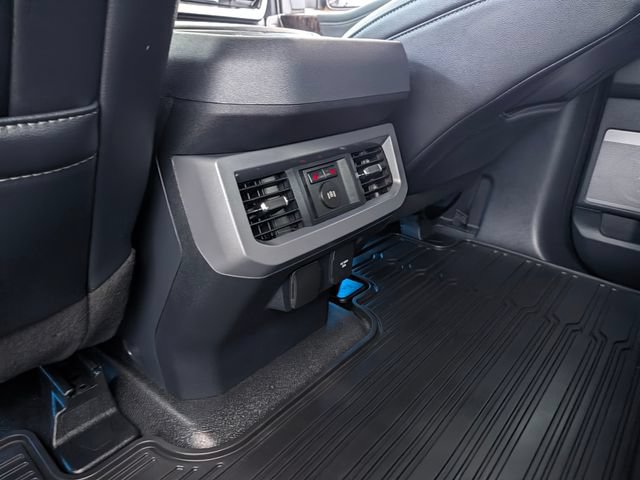 Certified 2024 Ford F250 Lariat w/ Lariat Ultimate Package AWD/4WD image 22