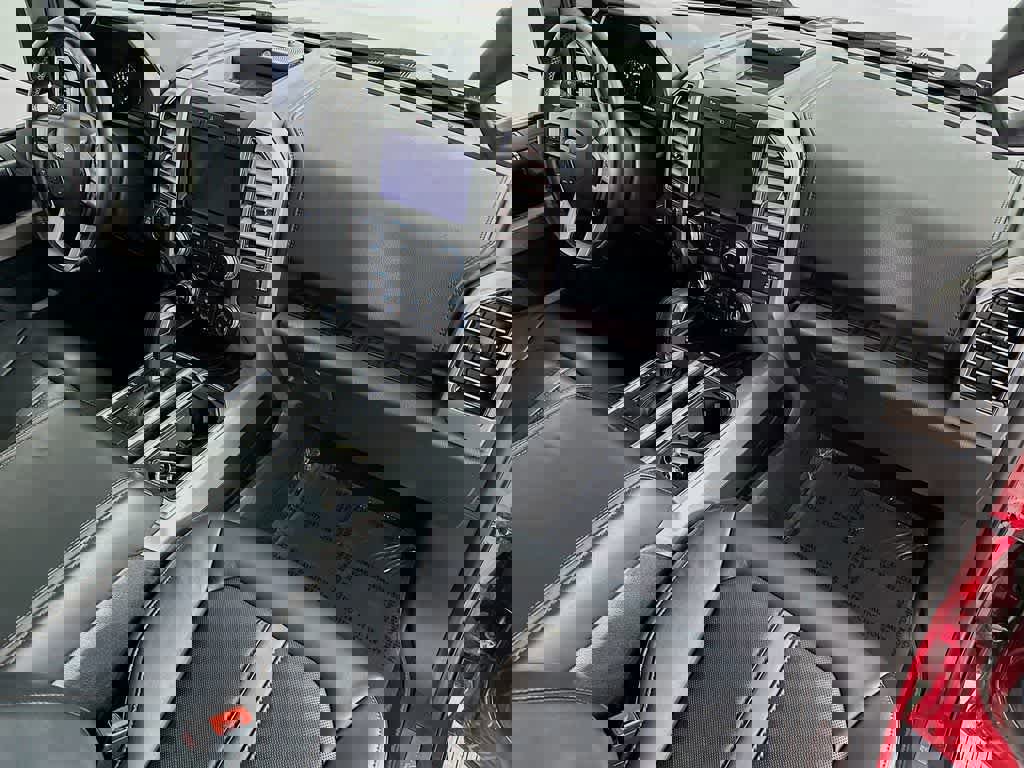 Certified 2019 Ford F150 Platinum w/ Equipment Group 701A Luxury image 34