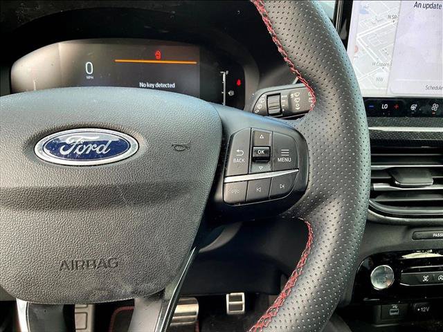 Certified 2023 Ford Escape ST-Line w/ Tech Pack #1 AWD/4WD image 17