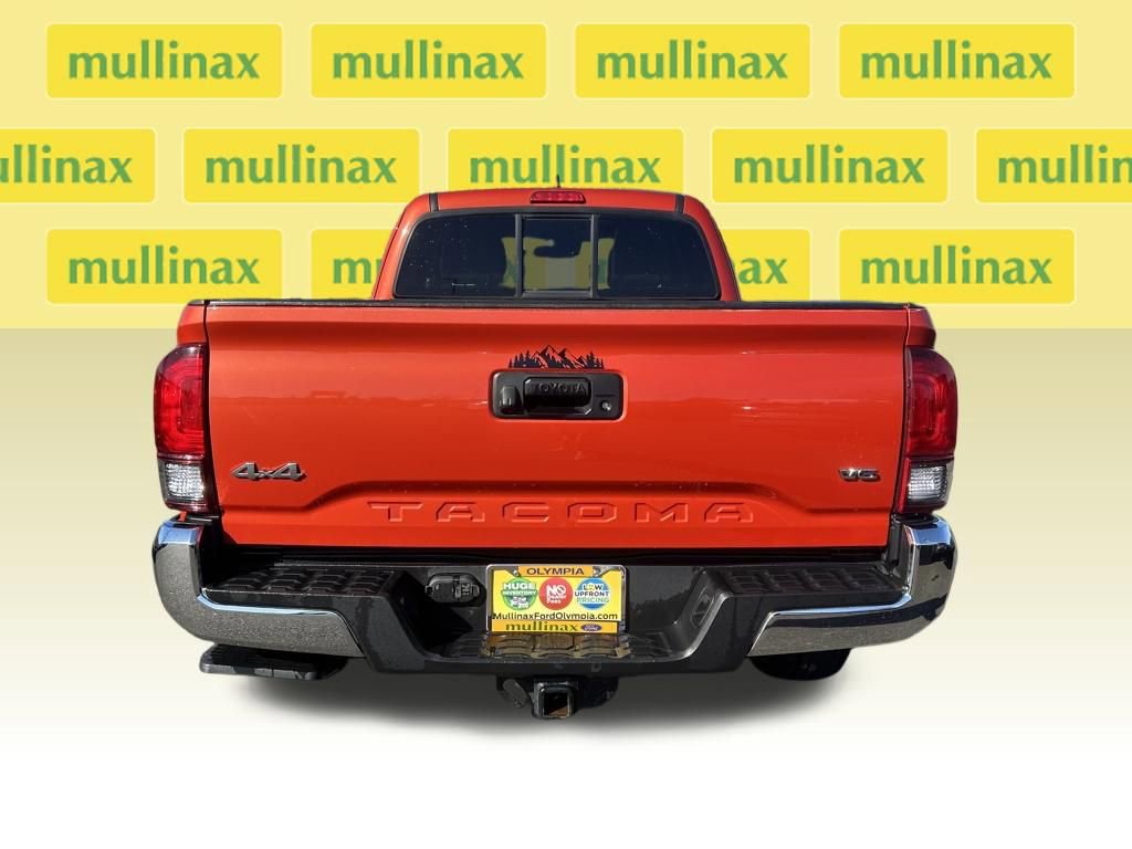 Used 2018 Toyota Tacoma SR5 image 4