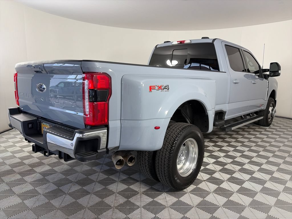 Certified 2025 Ford F350 Lariat AWD/4WD image 7