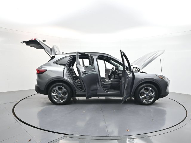 Certified 2025 Ford Escape ST-Line FWD image 51