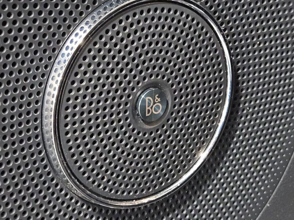 Certified 2022 Ford Expedition Limited image 32