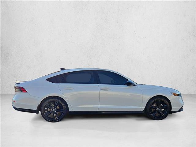 Used 2025 Honda Accord Sport image 4
