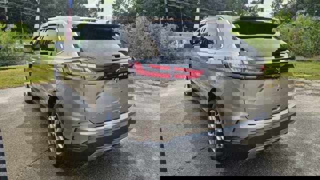 Certified 2021 Ford Edge SEL w/ Convenience Package image 2