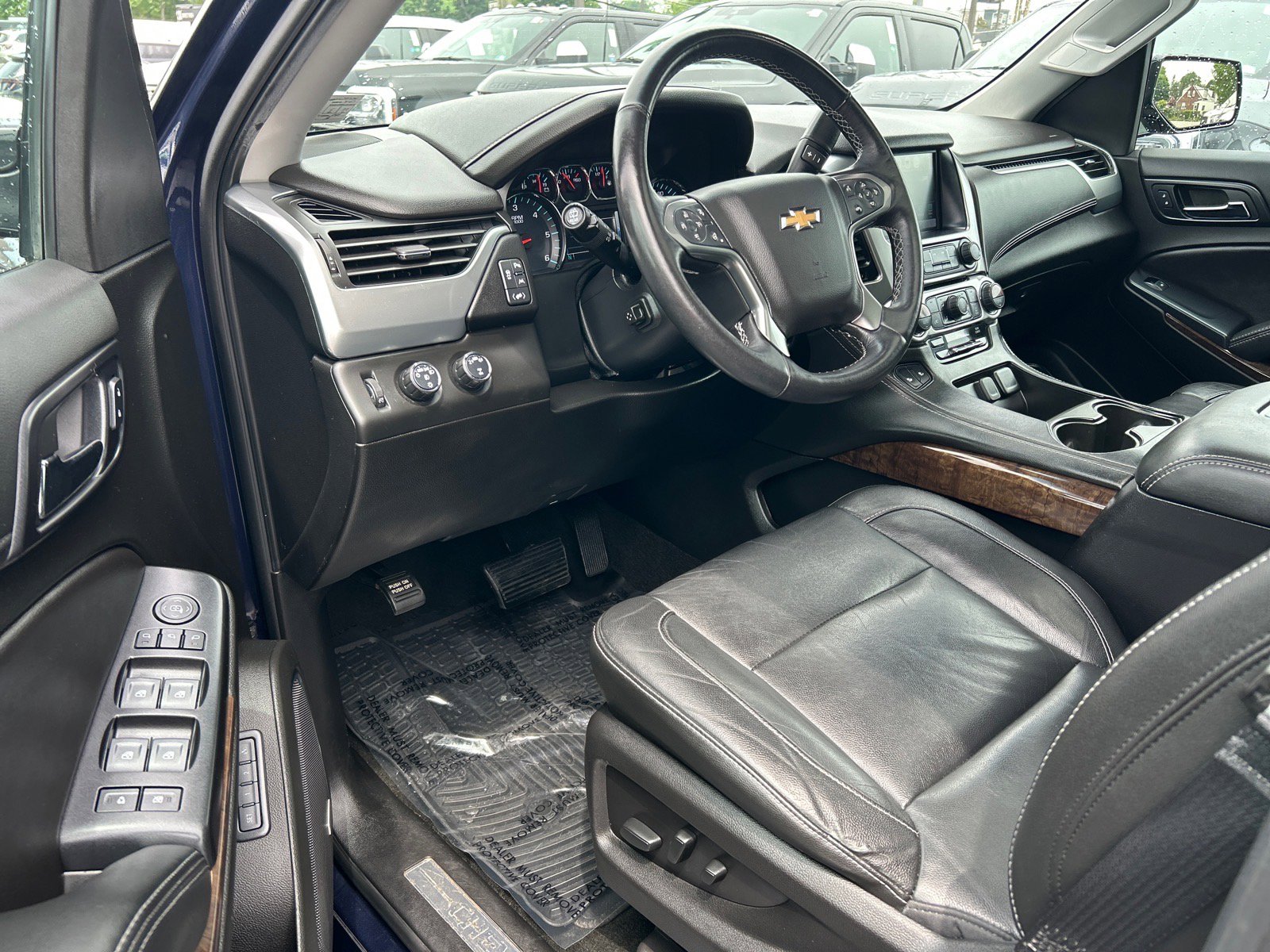 Used 2018 Chevrolet Tahoe LT AWD/4WD image 8
