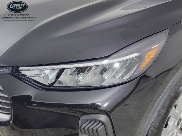 Certified 2024 Ford Escape Active AWD/4WD image 9