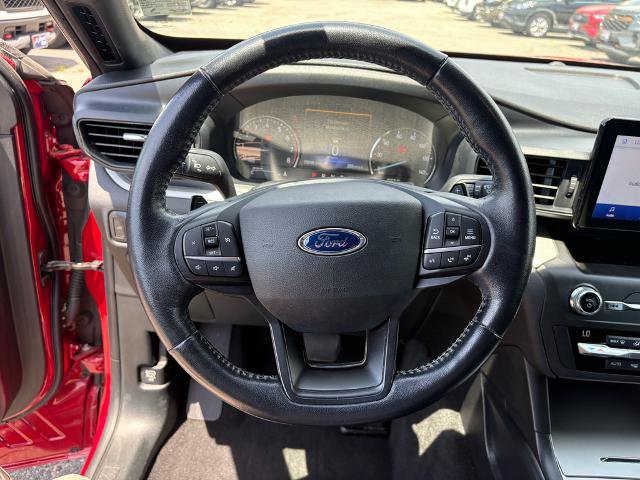 Certified 2020 Ford Explorer XLT RWD image 14