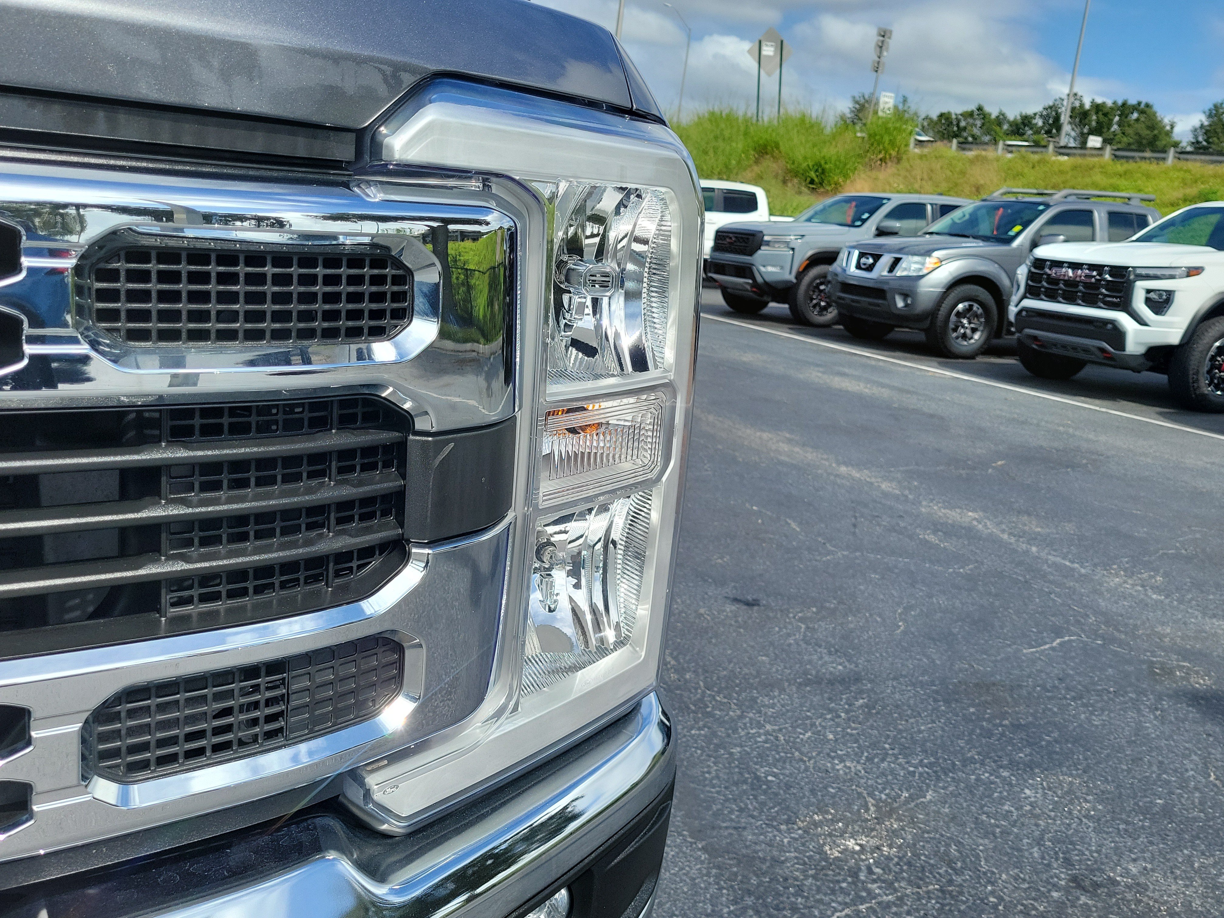 Certified 2024 Ford F250 XLT w/ Snow Plow Prep Package AWD/4WD image 3