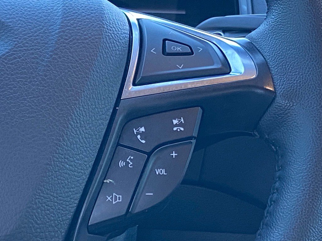 Certified 2024 Ford Edge SEL w/ Convenience Package image 6