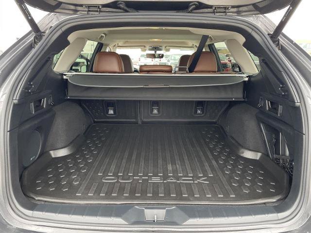 Used 2021 Subaru Outback Touring image 38