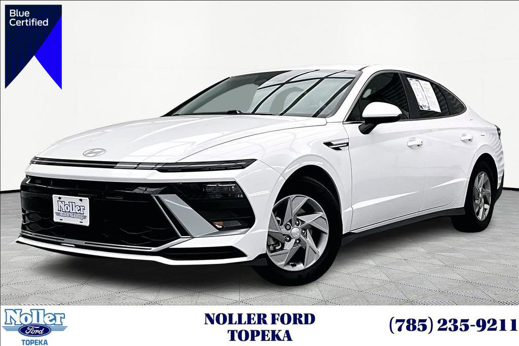 Used 2025 Hyundai Sonata SE image 1