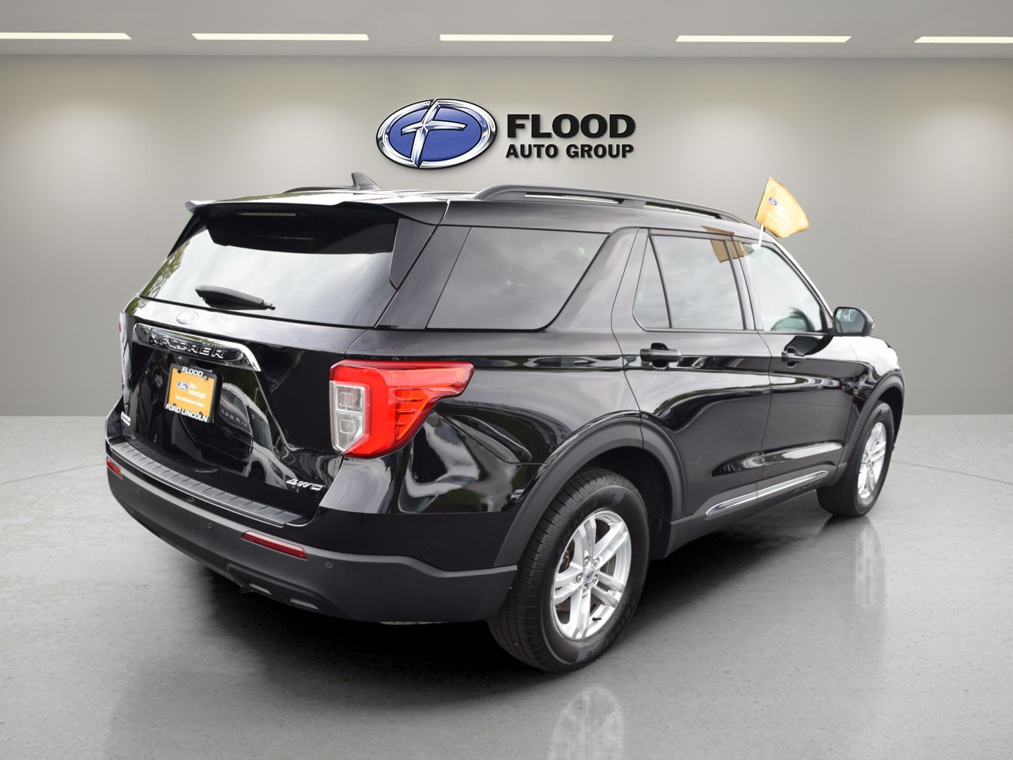 Certified 2023 Ford Explorer XLT AWD/4WD image 4