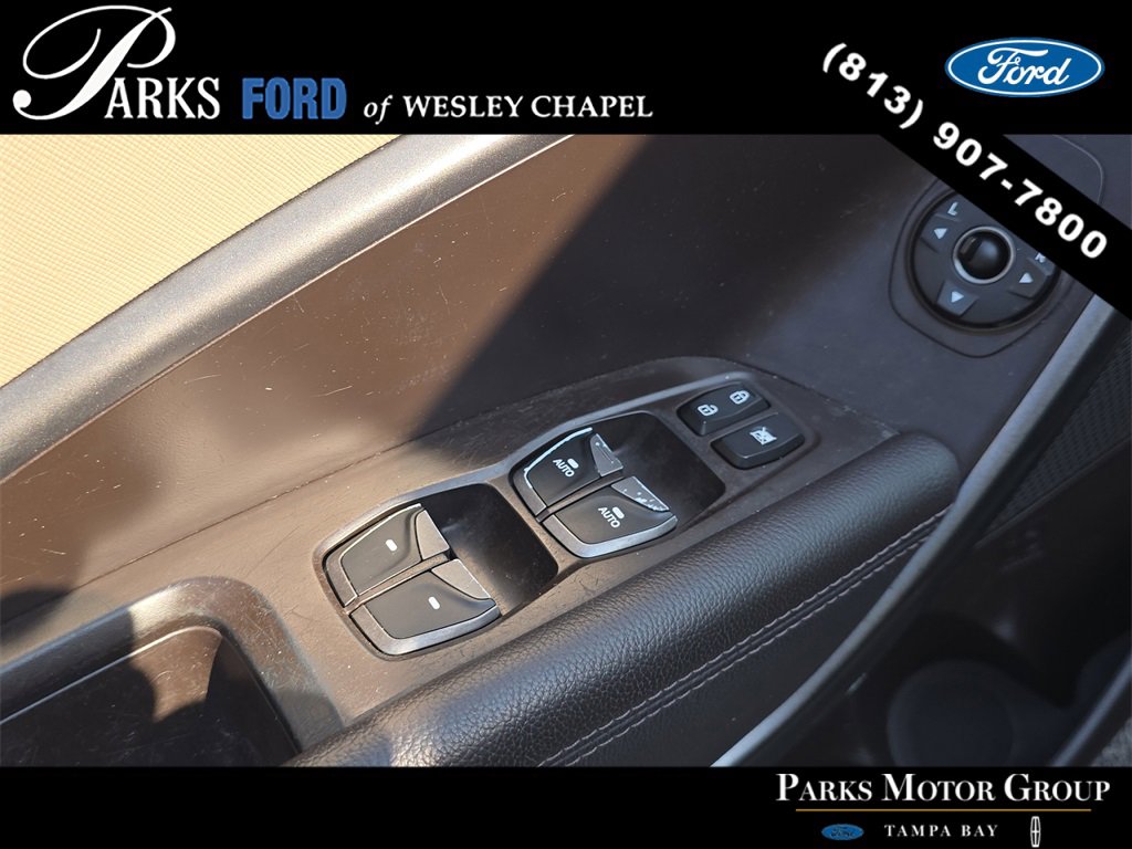 Used 2017 Hyundai Santa Fe Sport image 18