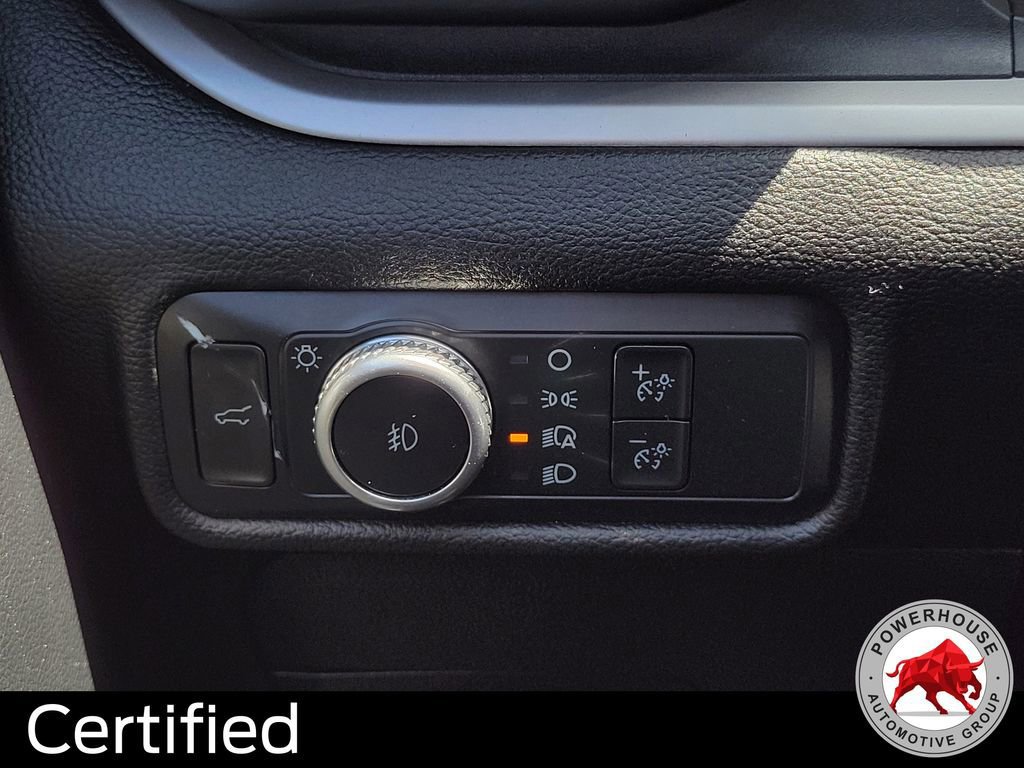 Certified 2021 Ford Explorer XLT w/ Equipment Group 202A image 29