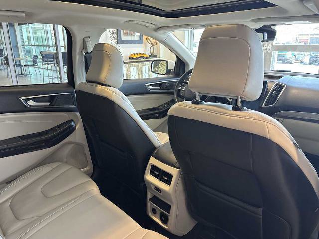 Certified 2022 Ford Edge Titanium w/ Equipment Group 301A image 27