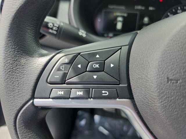 Used 2023 Nissan Kicks SV image 20