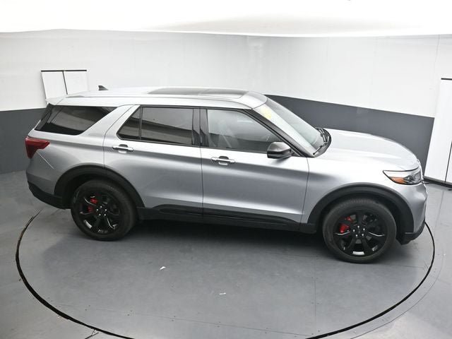 Certified 2022 Ford Explorer ST w/ Equipment Group 401A AWD/4WD image 24