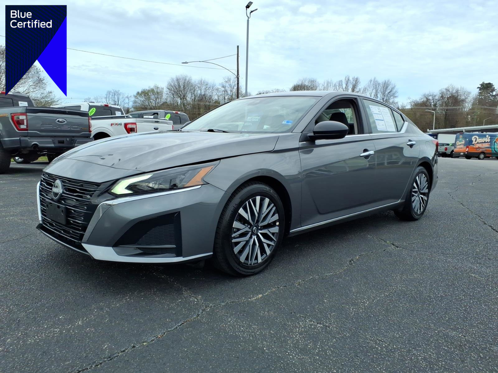 Used 2025 Nissan Altima 2.5 SV