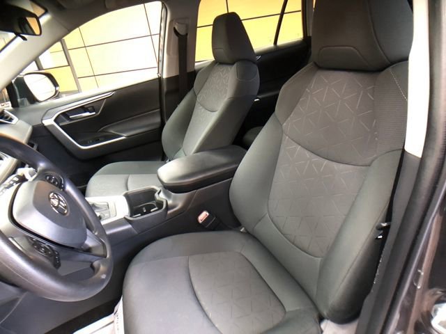 Used 2023 Toyota RAV4 XLE image 10