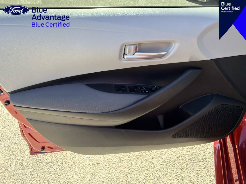 Used 2021 Toyota Corolla LE w/ Carpet Mat Package (TMS) FWD image 15