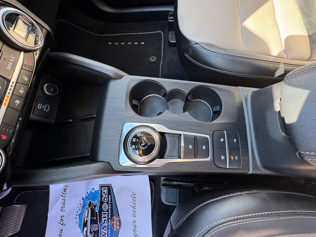 Certified 2021 Ford Escape Titanium w/ Titanium Elite Package AWD/4WD image 37