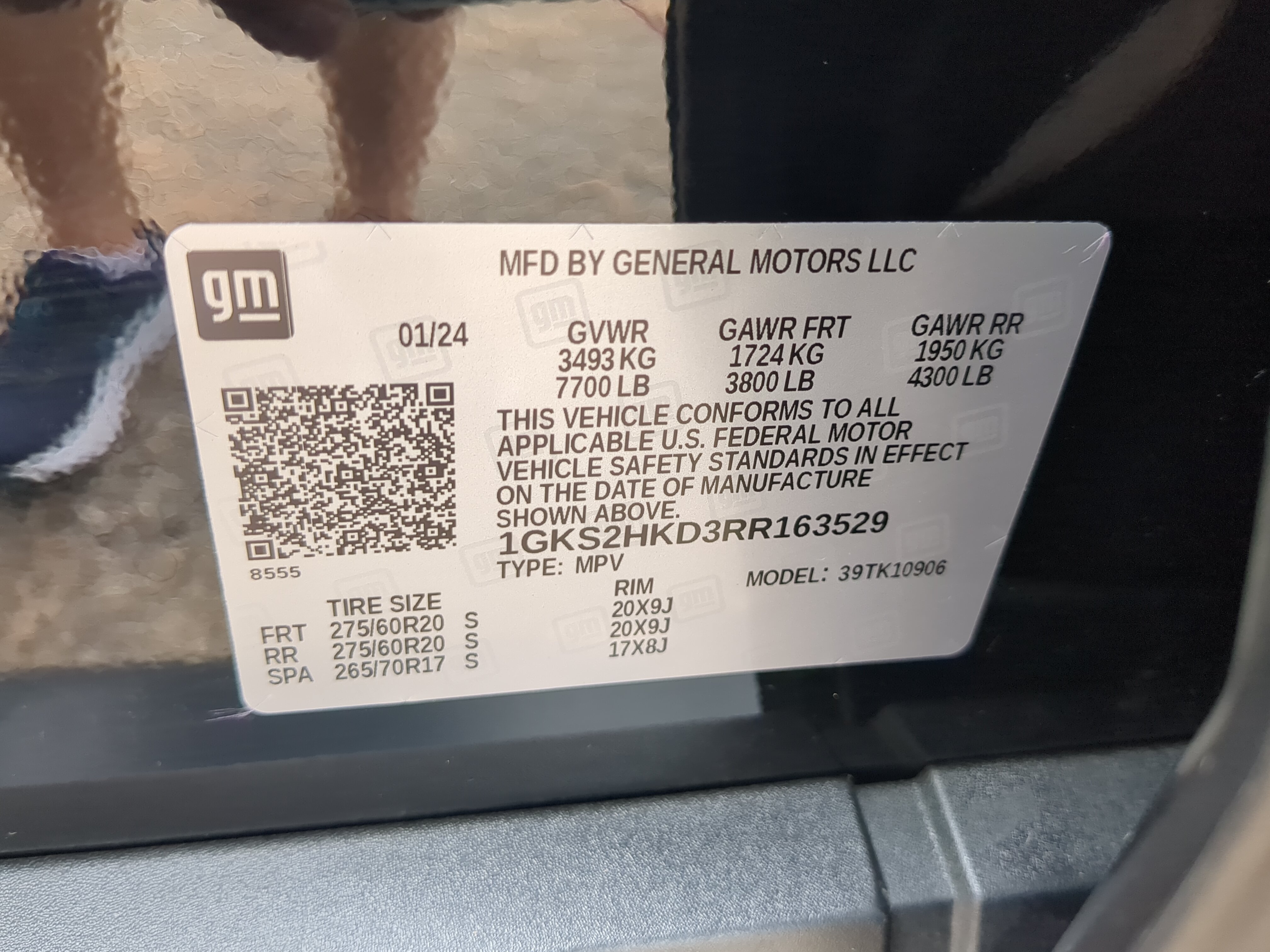 Used 2024 GMC Yukon XL AT4 w/ Technology Package AWD/4WD image 29