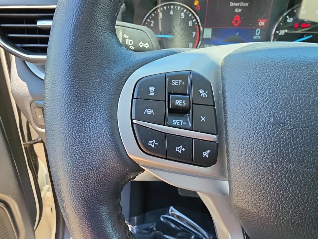 Certified 2023 Ford Explorer XLT w/ Equipment Group 202A AWD/4WD image 16