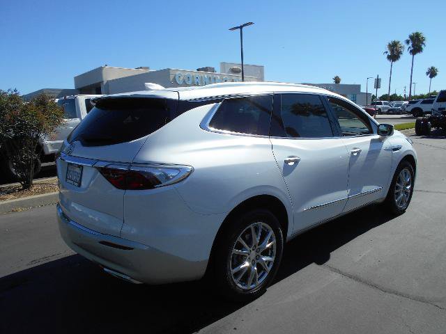 Used 2022 Buick Enclave Premium w/ Surround and Sites Package FWD image 4