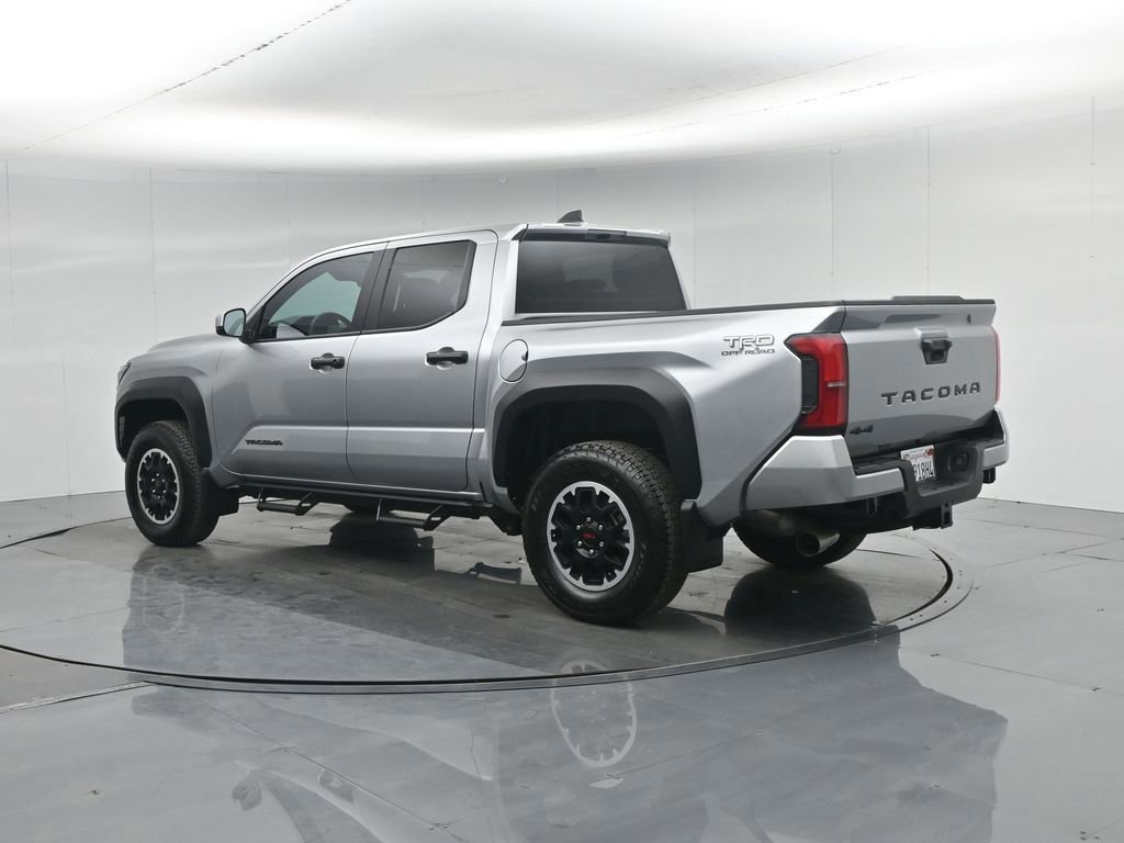 Used 2025 Toyota Tacoma TRD Off-Road image 17