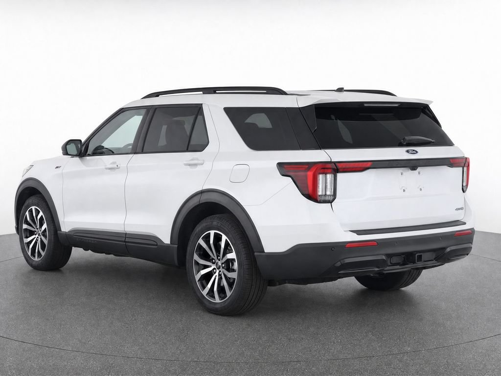 Certified 2026 Ford Explorer ST-Line AWD/4WD image 4