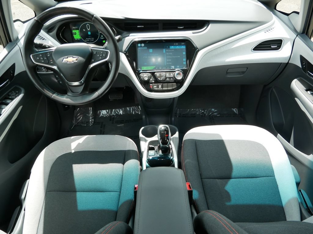 Used 2020 Chevrolet Bolt LT FWD image 13