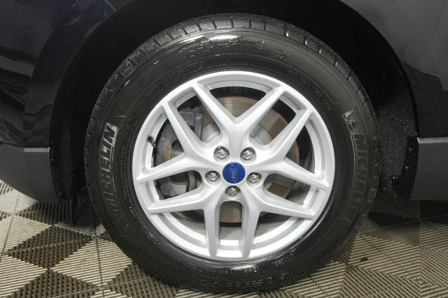 Certified 2022 Ford Edge SEL w/ Convenience Package AWD/4WD image 9