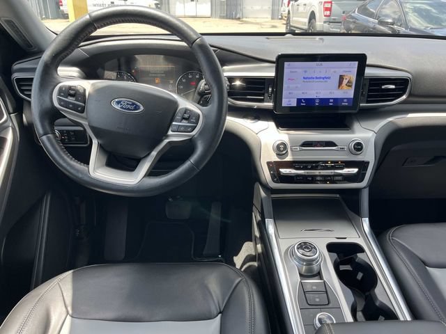 Certified 2023 Ford Explorer XLT w/ Equipment Group 202A AWD/4WD image 17
