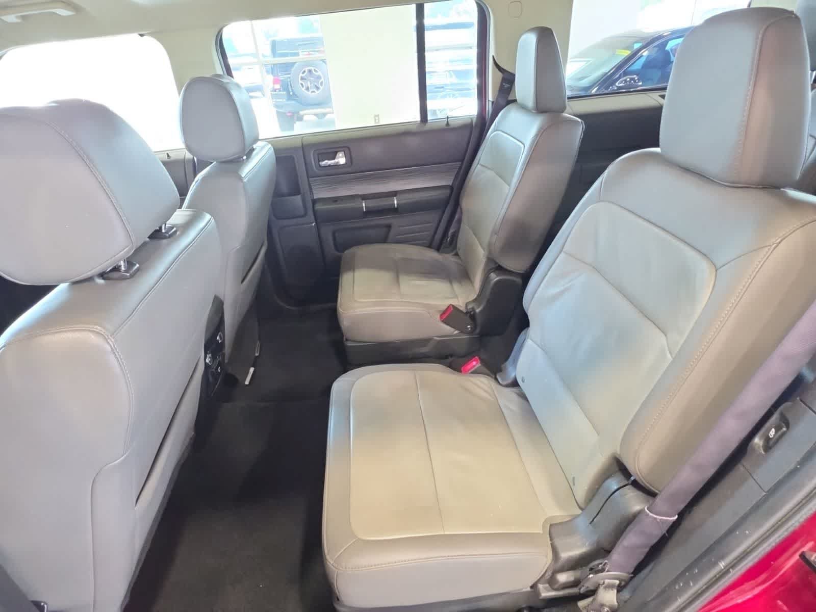 Certified 2019 Ford Flex SEL w/ Equipment Group 202A AWD/4WD image 33