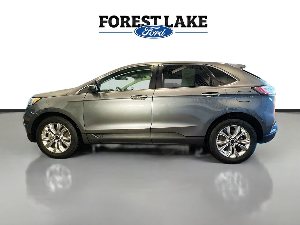 Certified 2024 Ford Edge Titanium image 4