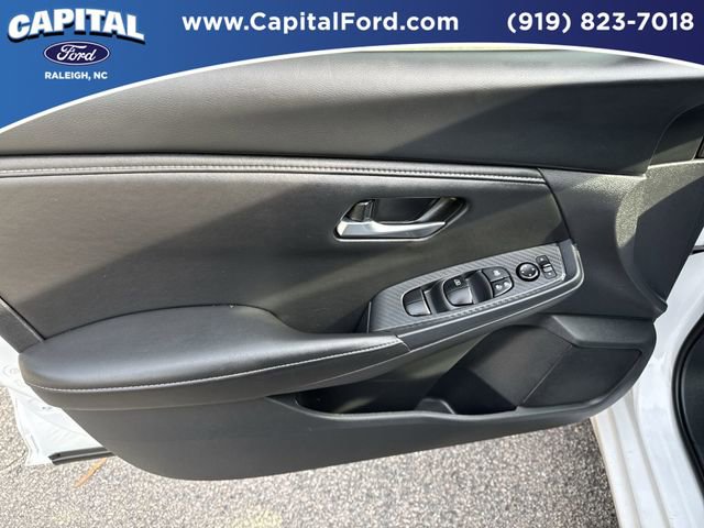 Used 2025 Nissan Sentra SV FWD image 20