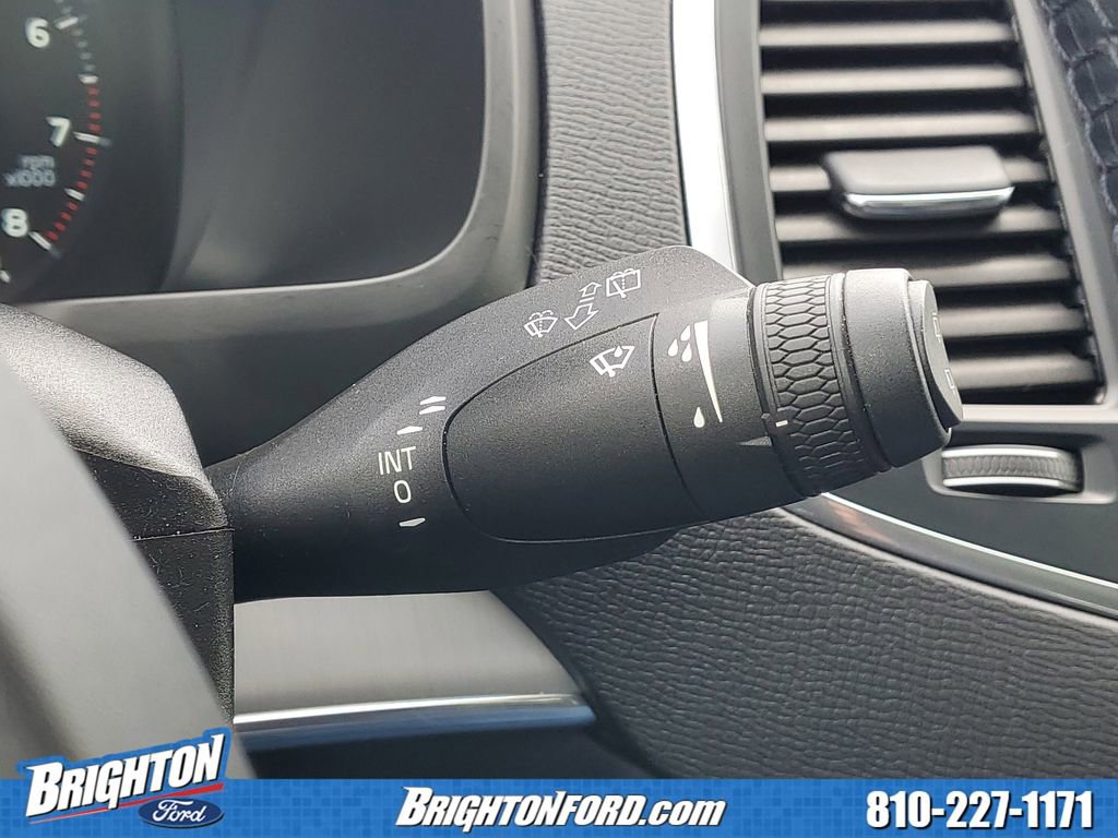 Used 2022 Volvo XC90 T5 Momentum w/ Climate Package AWD/4WD image 25