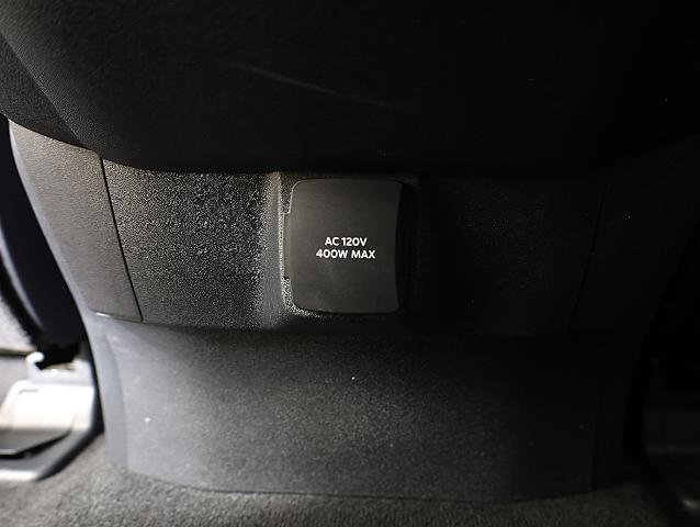 Certified 2025 Ford Expedition Platinum AWD/4WD image 36