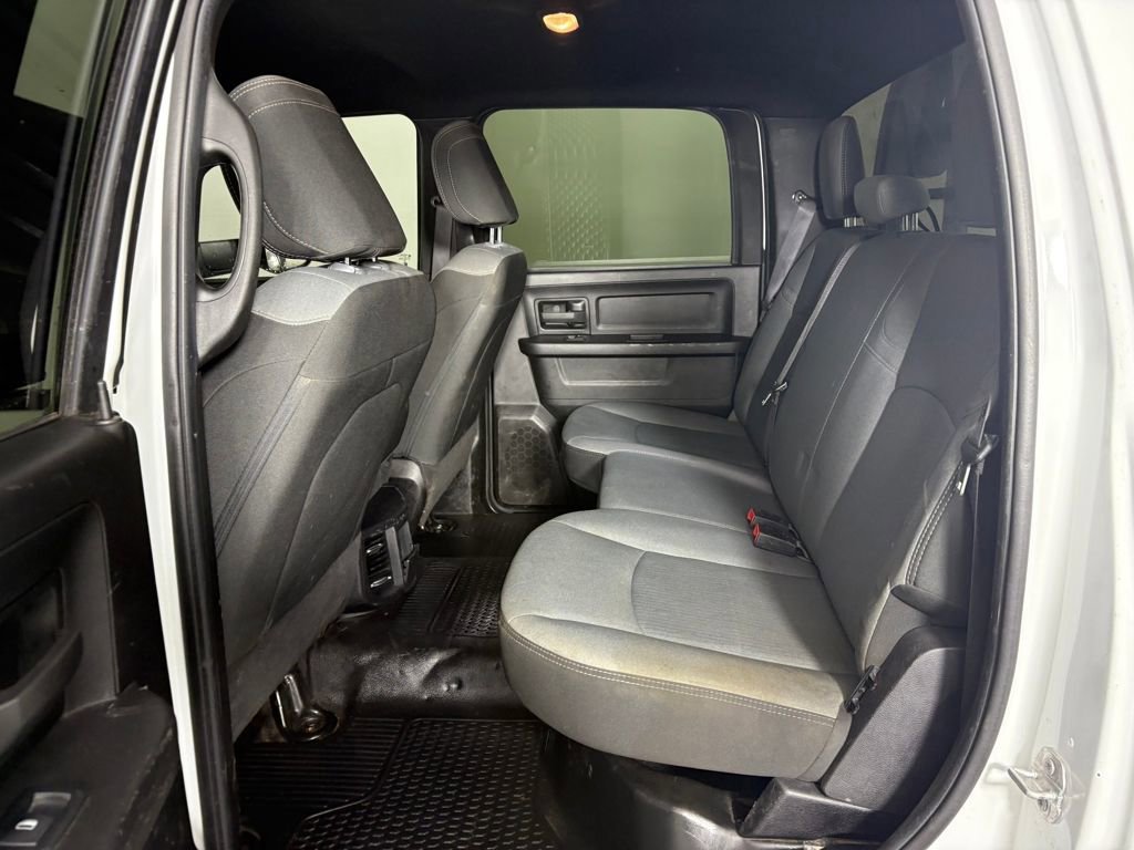 Used 2022 RAM 3500 Tradesman w/ Chrome Appearance Group image 27