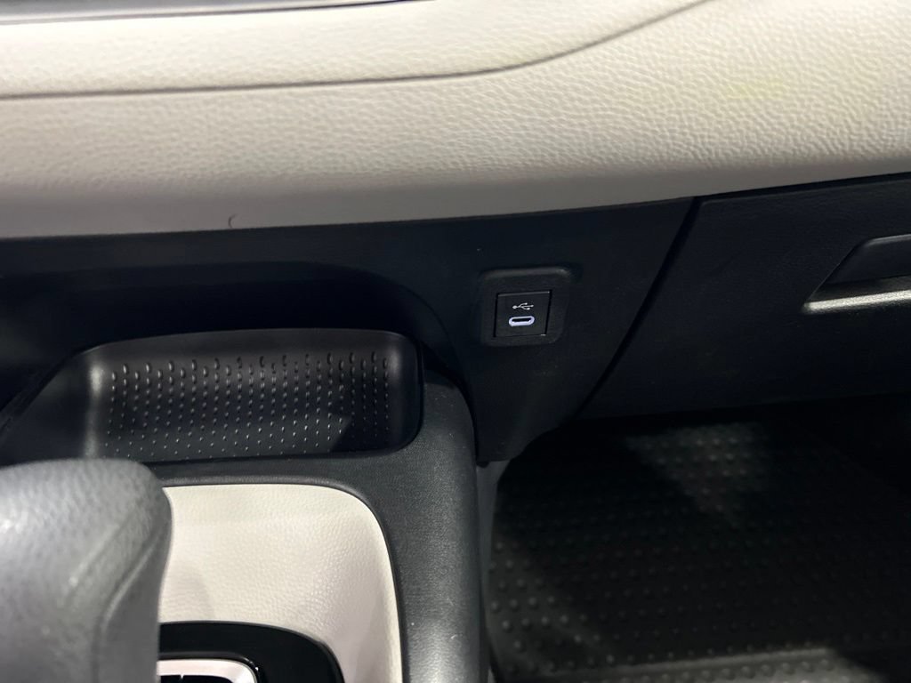 Used 2023 Toyota Corolla LE w/ LE Convenience Package FWD image 20