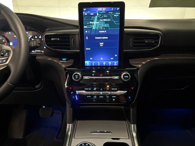 Certified 2023 Ford Explorer Limited w/ Limited Technology Package RWD image 26