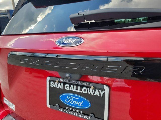 Certified 2024 Ford Explorer ST w/ Equipment Group 401A AWD/4WD image 7