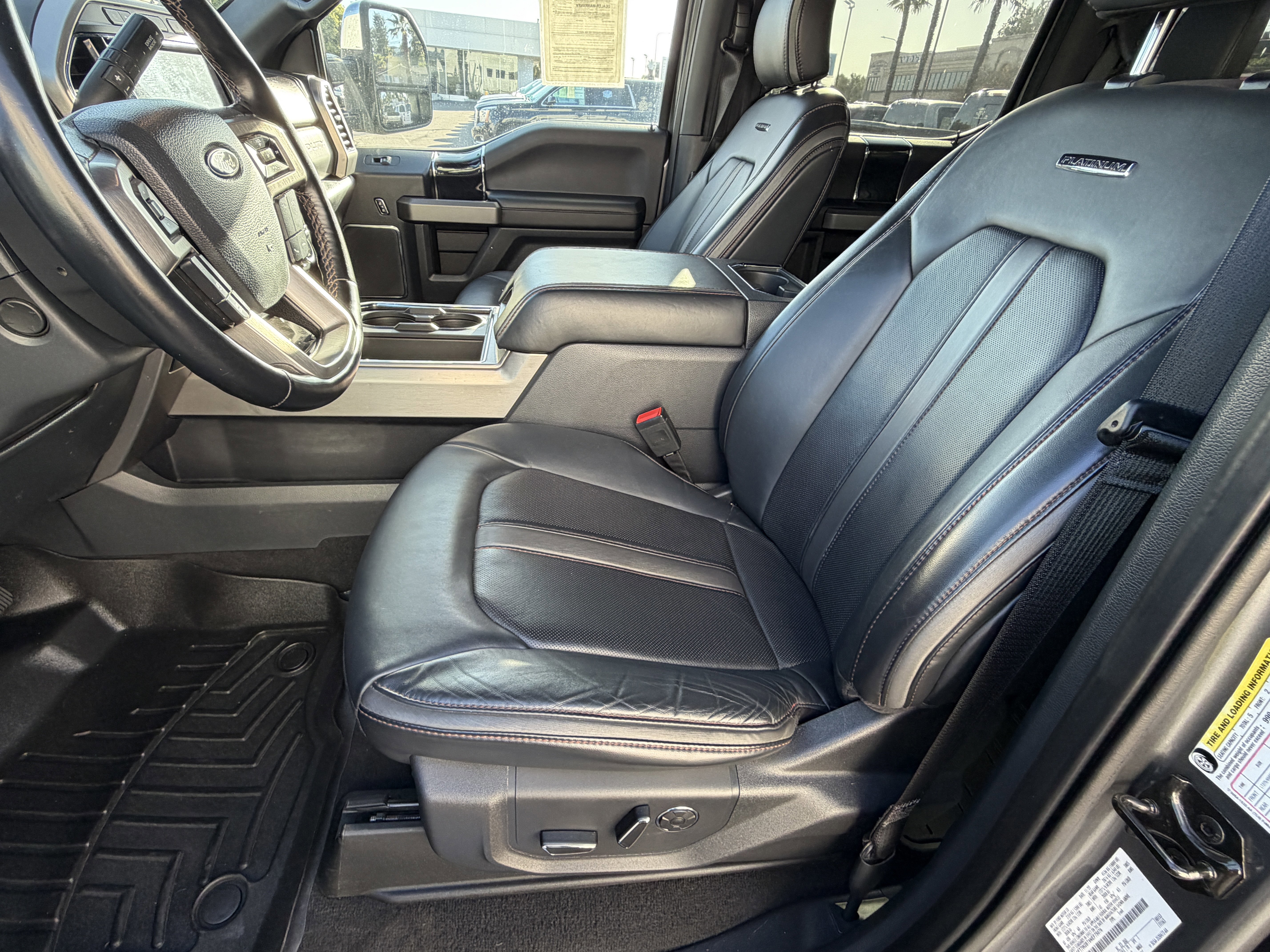 Certified 2022 Ford F250 Platinum image 10