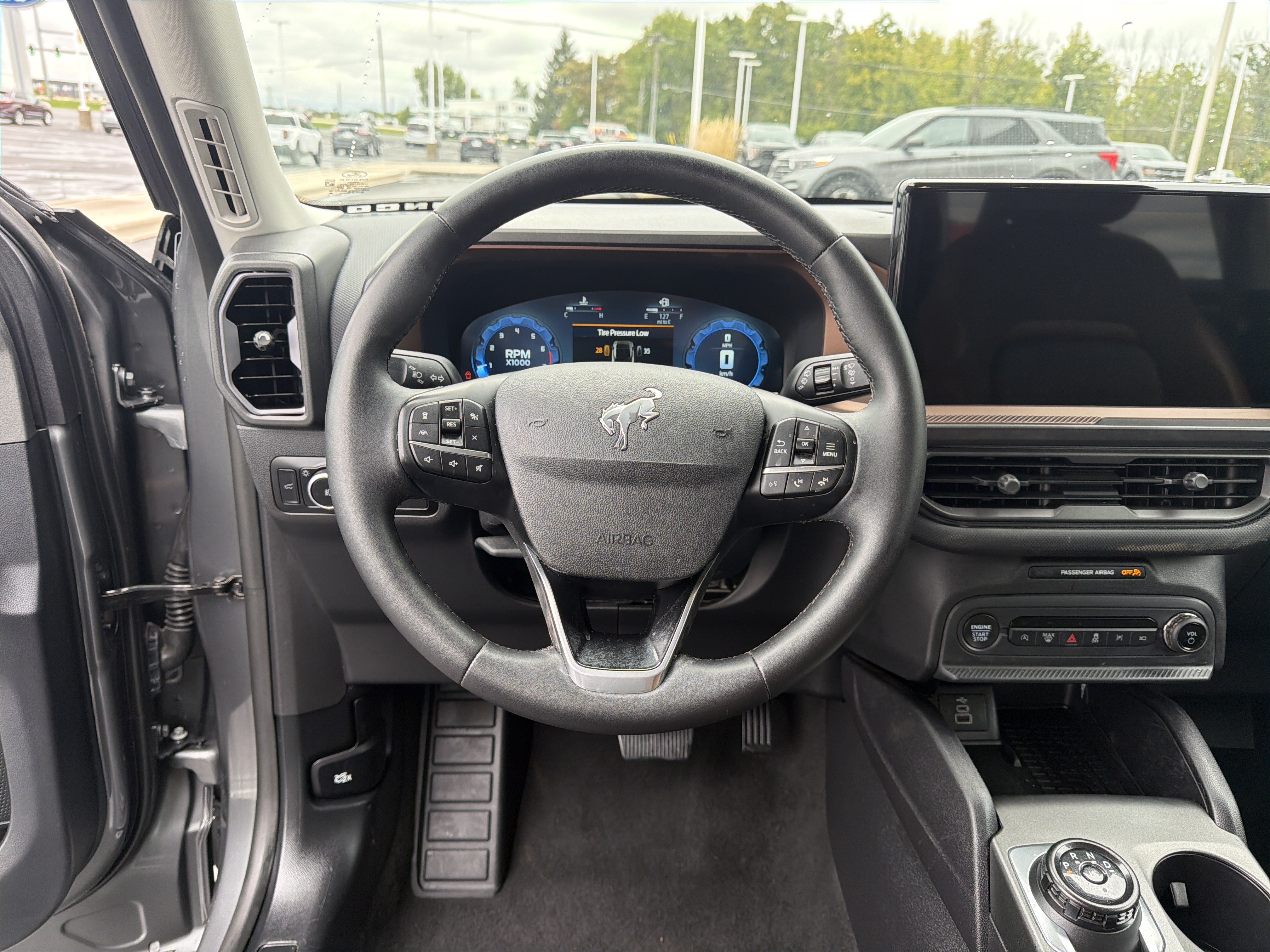 Certified 2025 Ford Bronco Sport Outer Banks w/ Outer Banks Tech Package+ AWD/4WD image 23