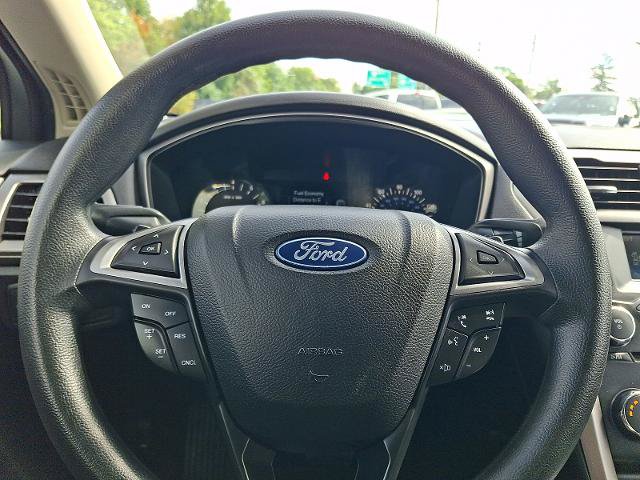 Certified 2018 Ford Fusion SE FWD image 18